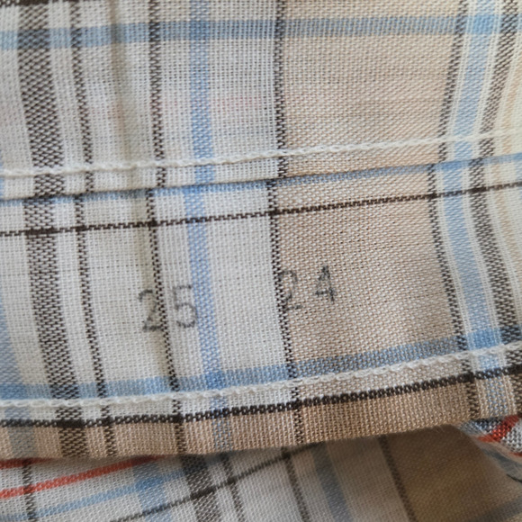 70s Vintage Levi's Tan Plaid Retro Casual Classic Button Down Shirt Size XS - Picture 4 of 8